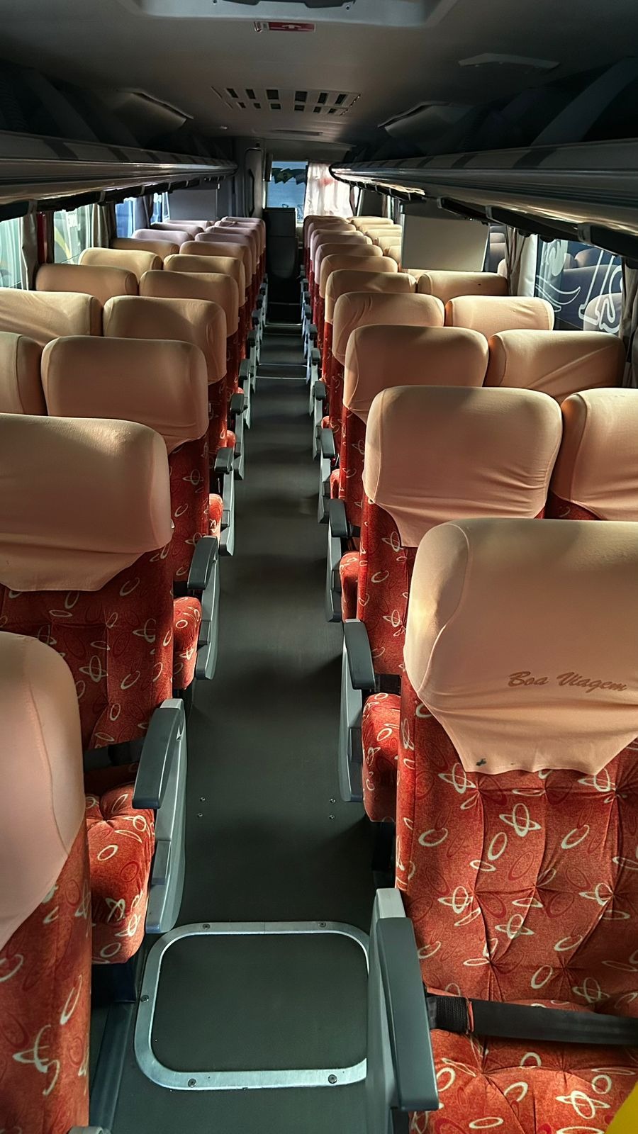 Interior 5